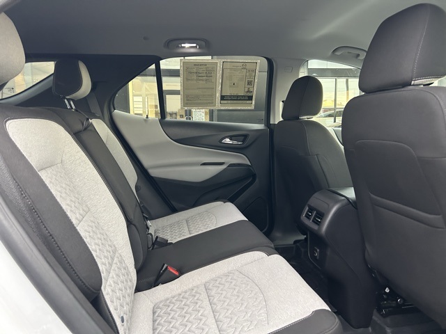 2024 Chevrolet Equinox LS photo 19