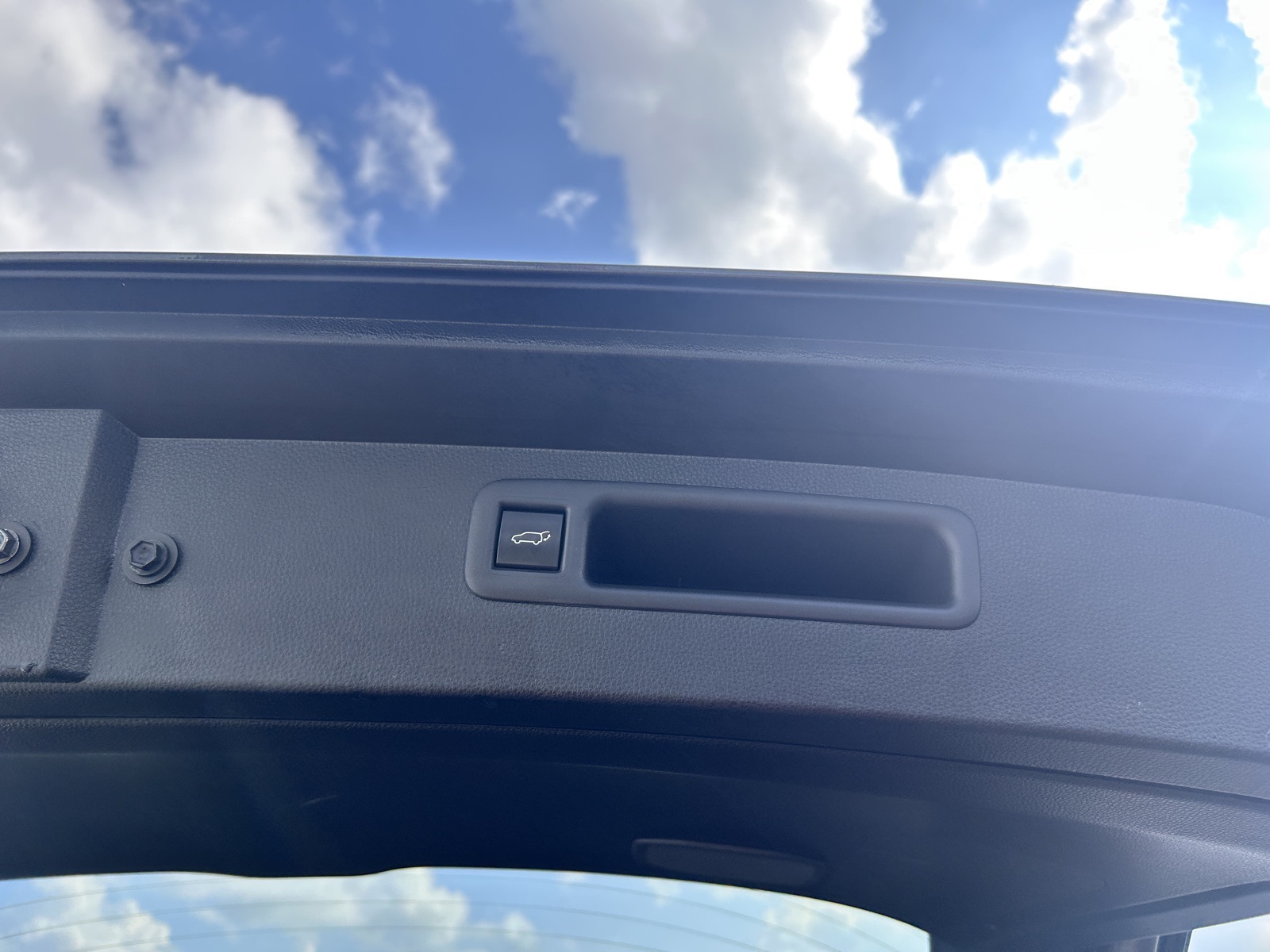 2023 Toyota Highlander XSE photo 14