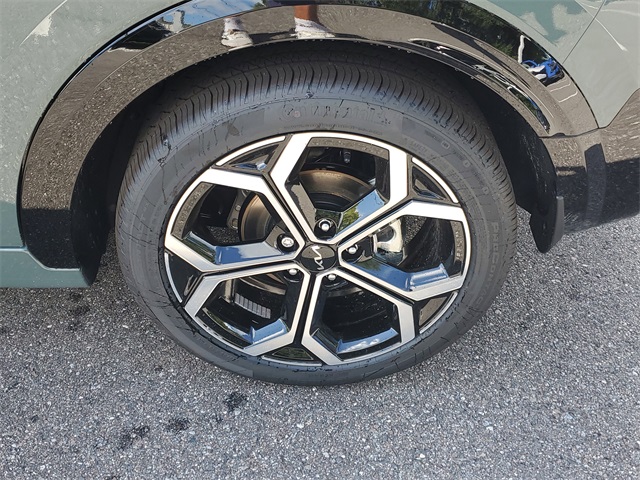 2025 Kia Niro EX Touring photo 4