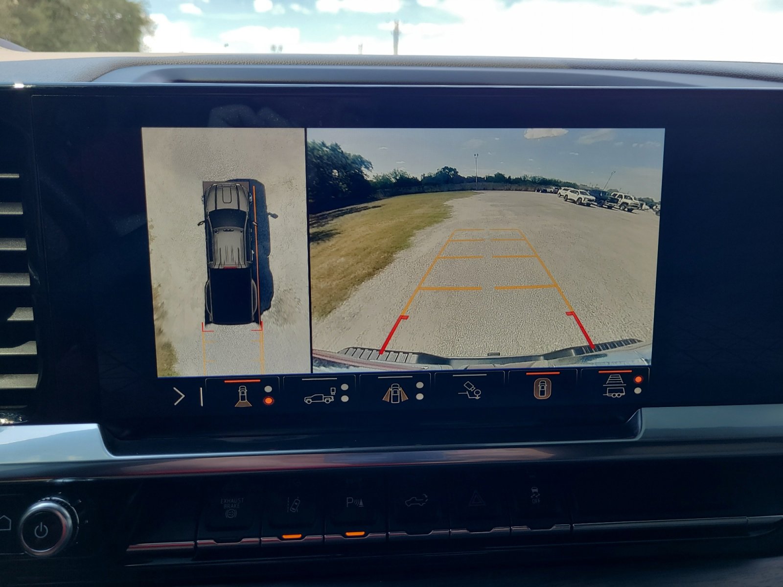 2024 Gmc Sierra HD SLT photo 14