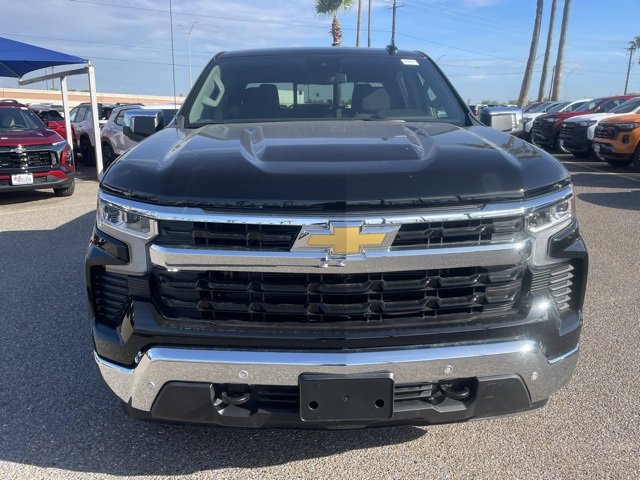 2026 Chevrolet Silverado 1500 LT photo 2