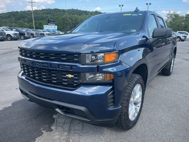 2021 Chevrolet Silverado 1500 Custom photo 3