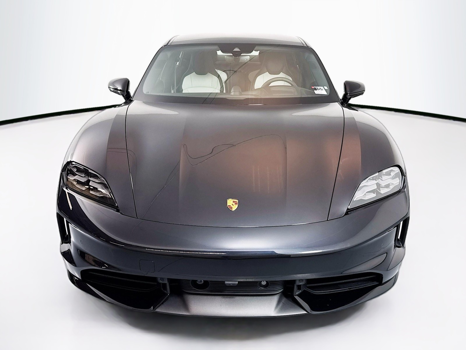 2025 Porsche Taycan 4S photo 6