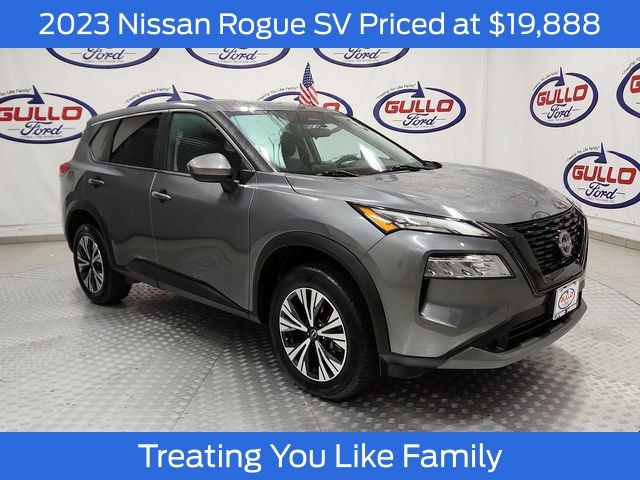 2023 Nissan Rogue SV's photo