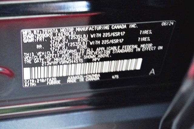 Used 2024  Toyota XLE image 31