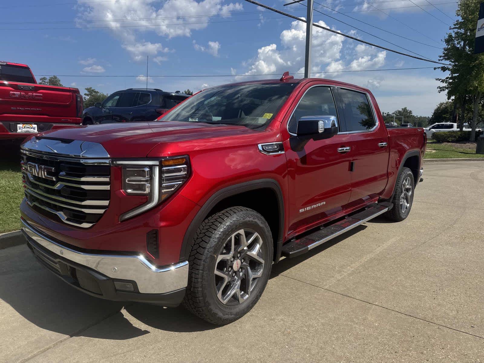 2026 Gmc Sierra SLT photo 3