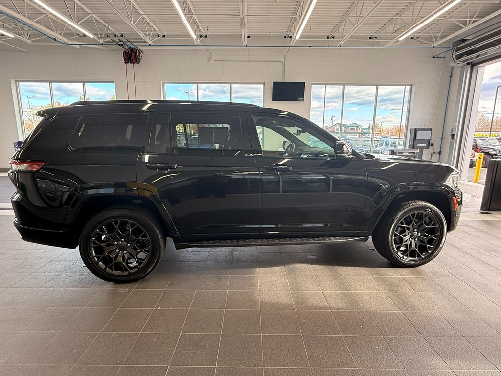 2024 Jeep Grand Cherokee L Summit photo 3