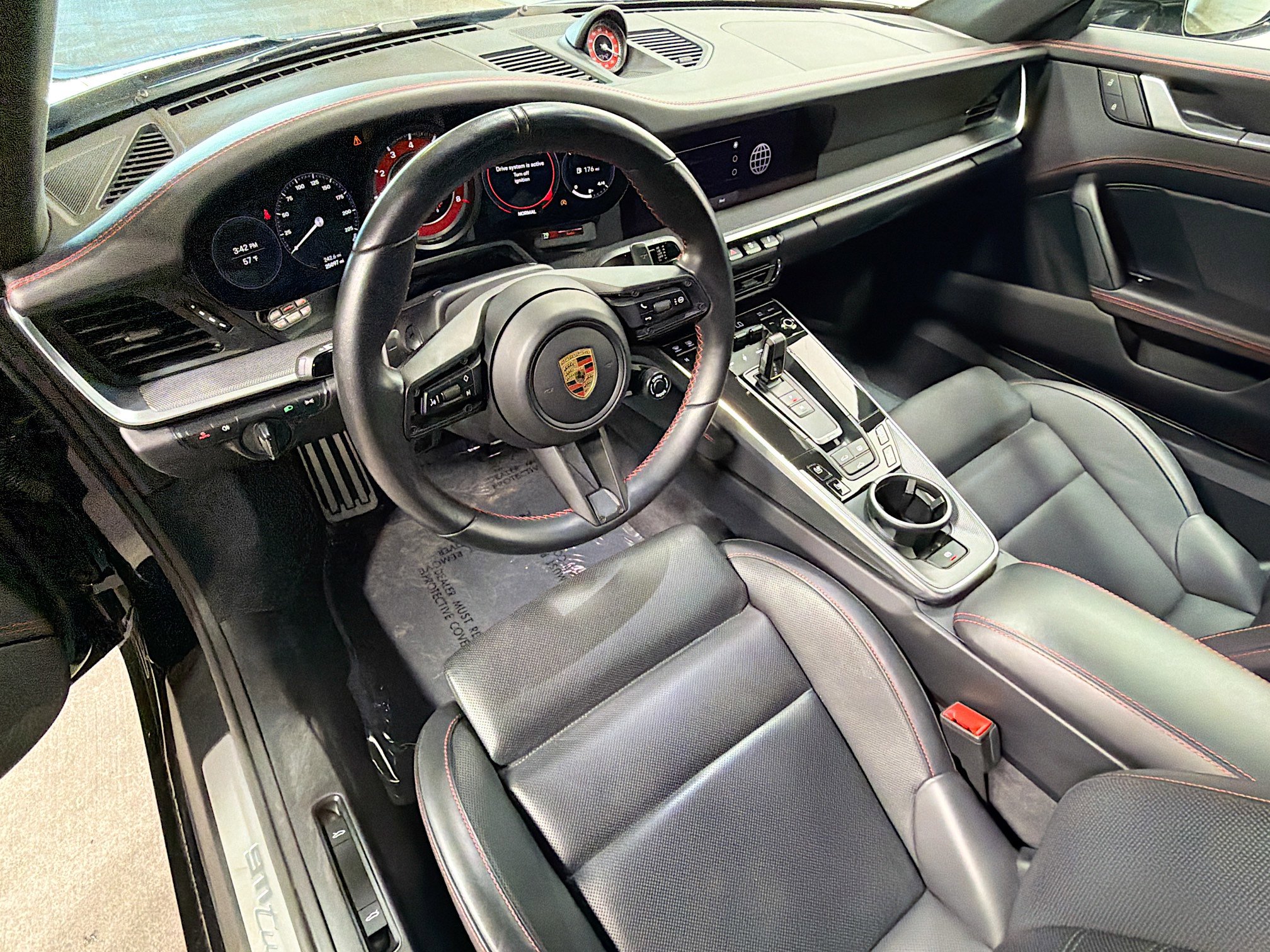 2023 Porsche 911 Turbo S photo 4