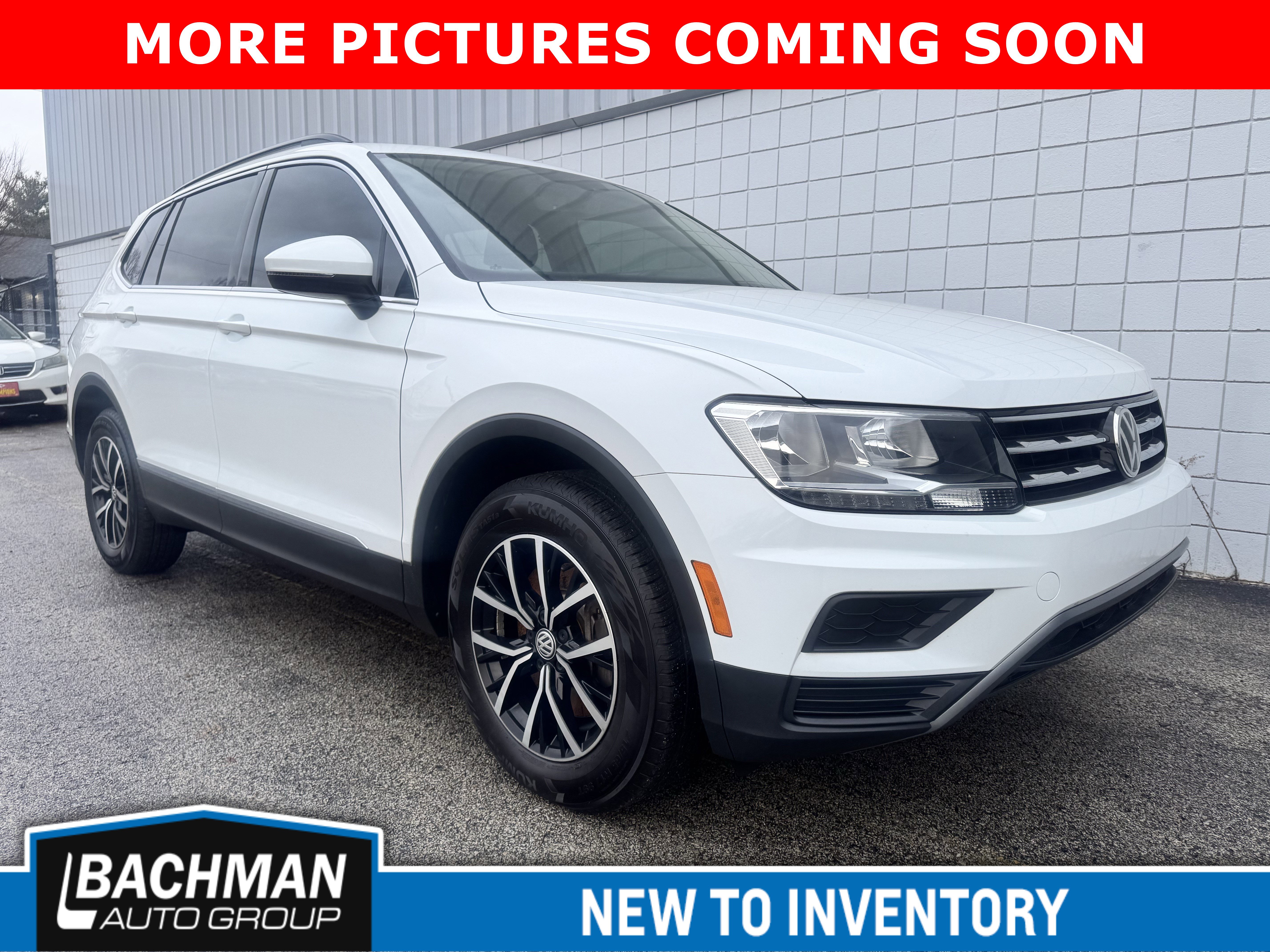 2021 Volkswagen Tiguan SE's photo