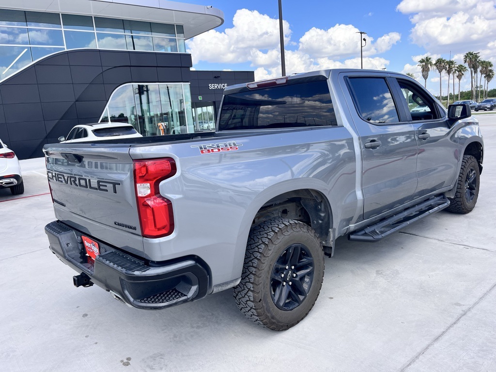2019 Chevrolet Silverado 1500 Custom Trail Boss photo 4