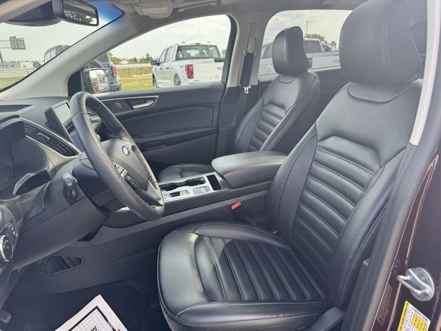 2022 Ford Edge SEL photo 11