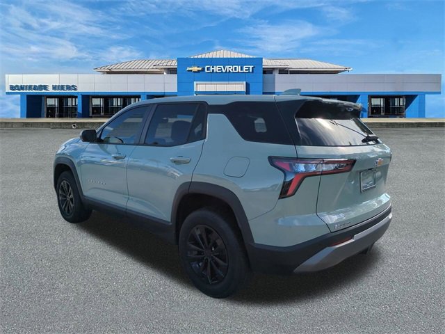 2026 Chevrolet Equinox LT photo 4