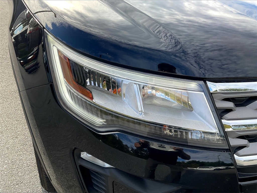 2018 Ford Explorer XLT photo 31