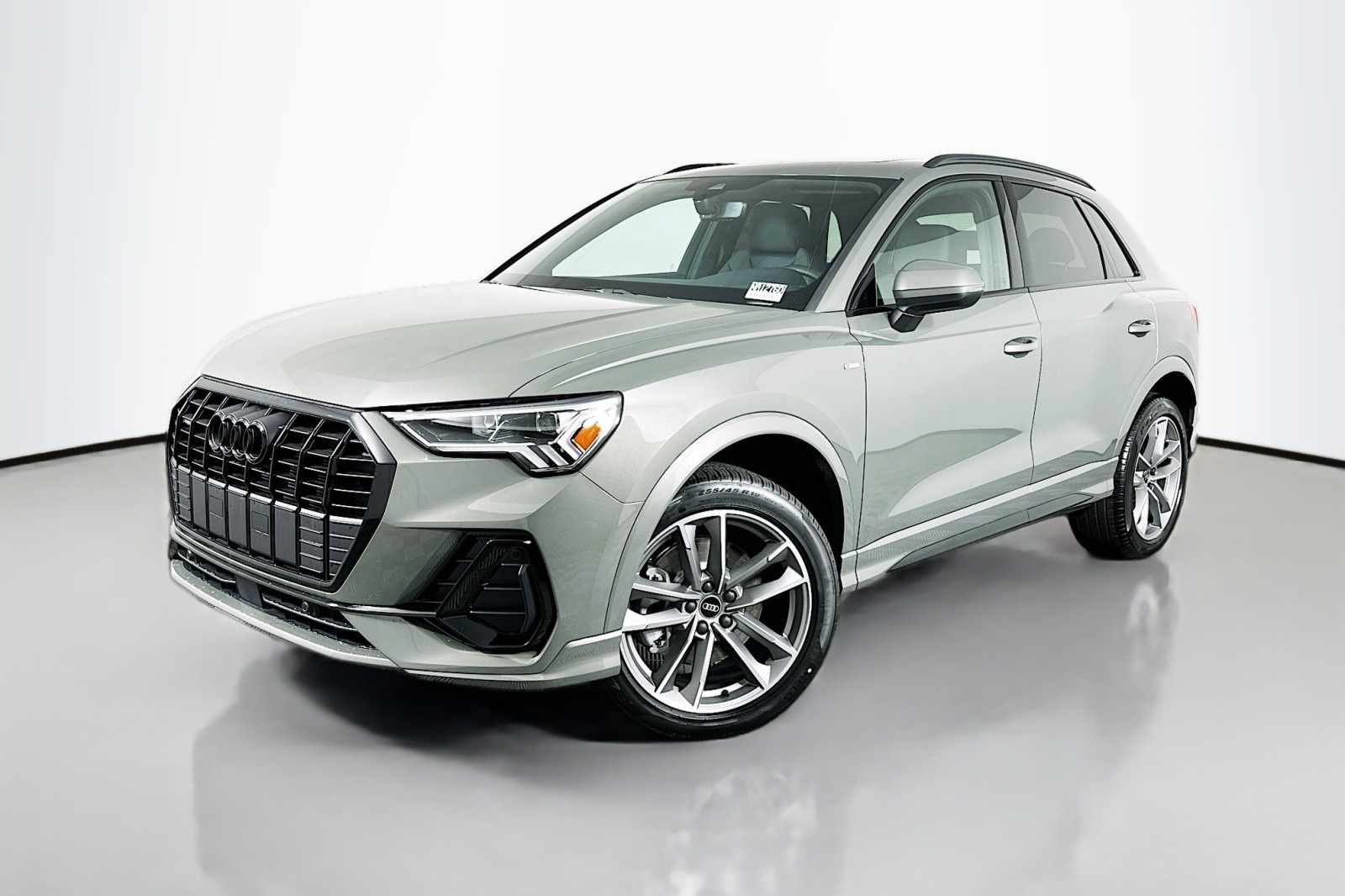2025 Audi Q3 S Line Premium's photo