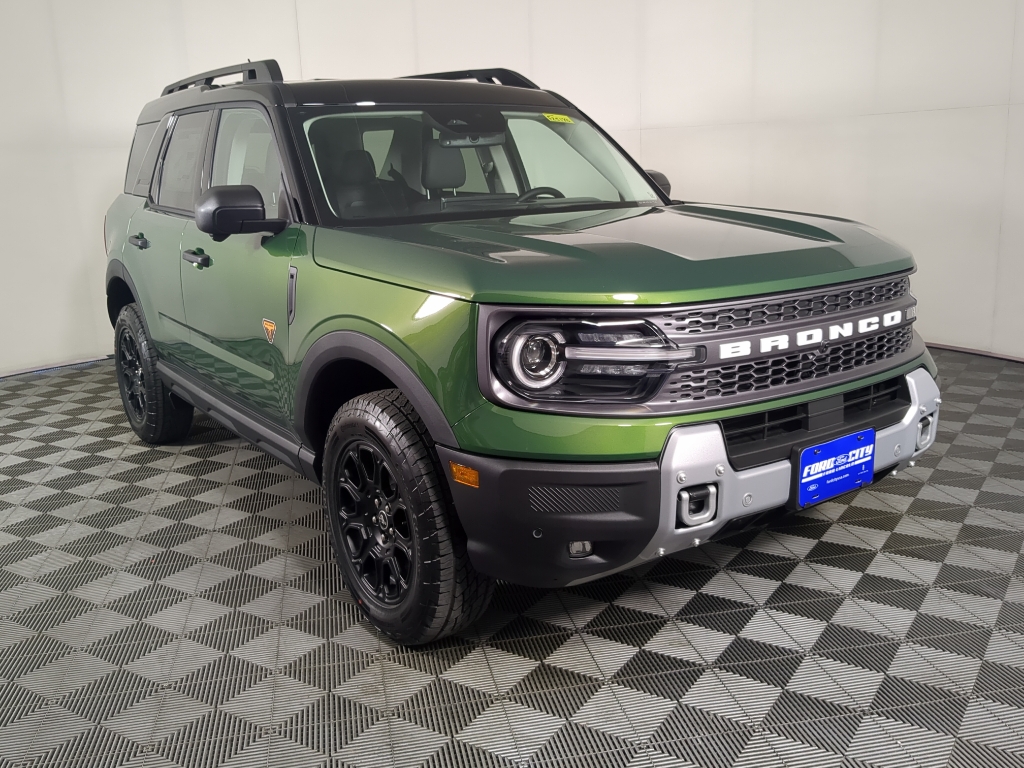 2025 Ford Bronco Sport Badlands photo 2