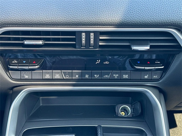 2025 Mazda CX-70 3.3 Turbo Preferred photo 4