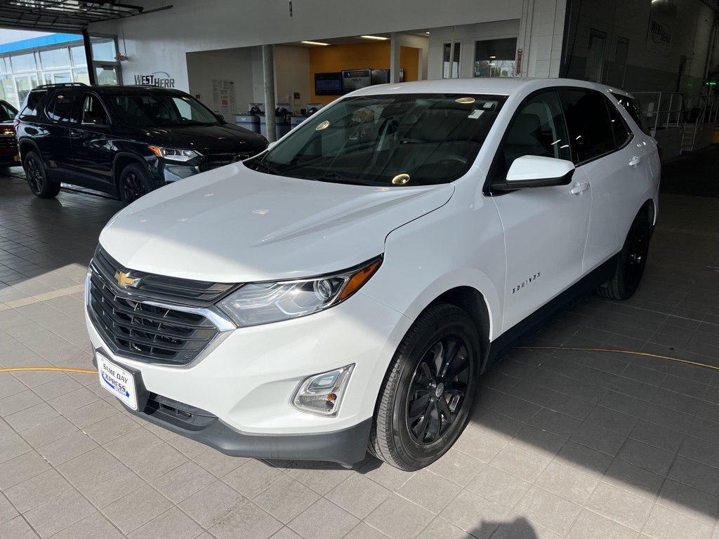 2020 Chevrolet Equinox LT photo 3