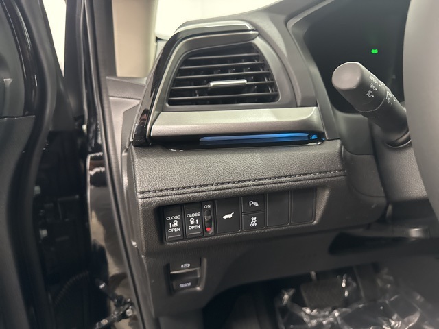 2026 Honda Odyssey Touring photo 18