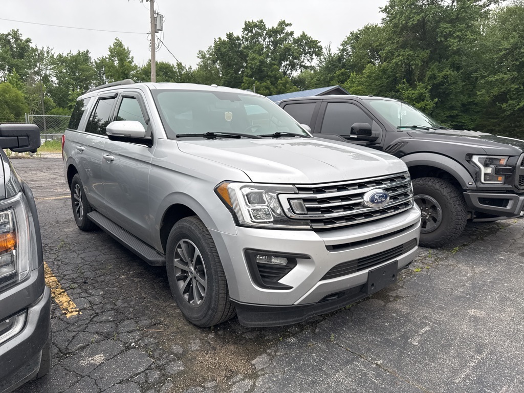 2019 Ford Expedition XLT photo 2