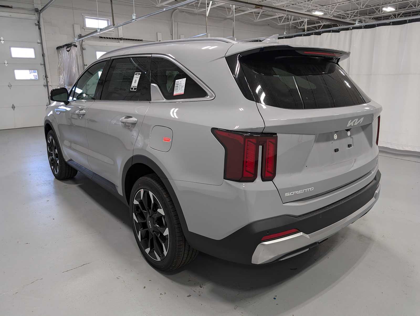 2026 Kia Sorento EX photo 11