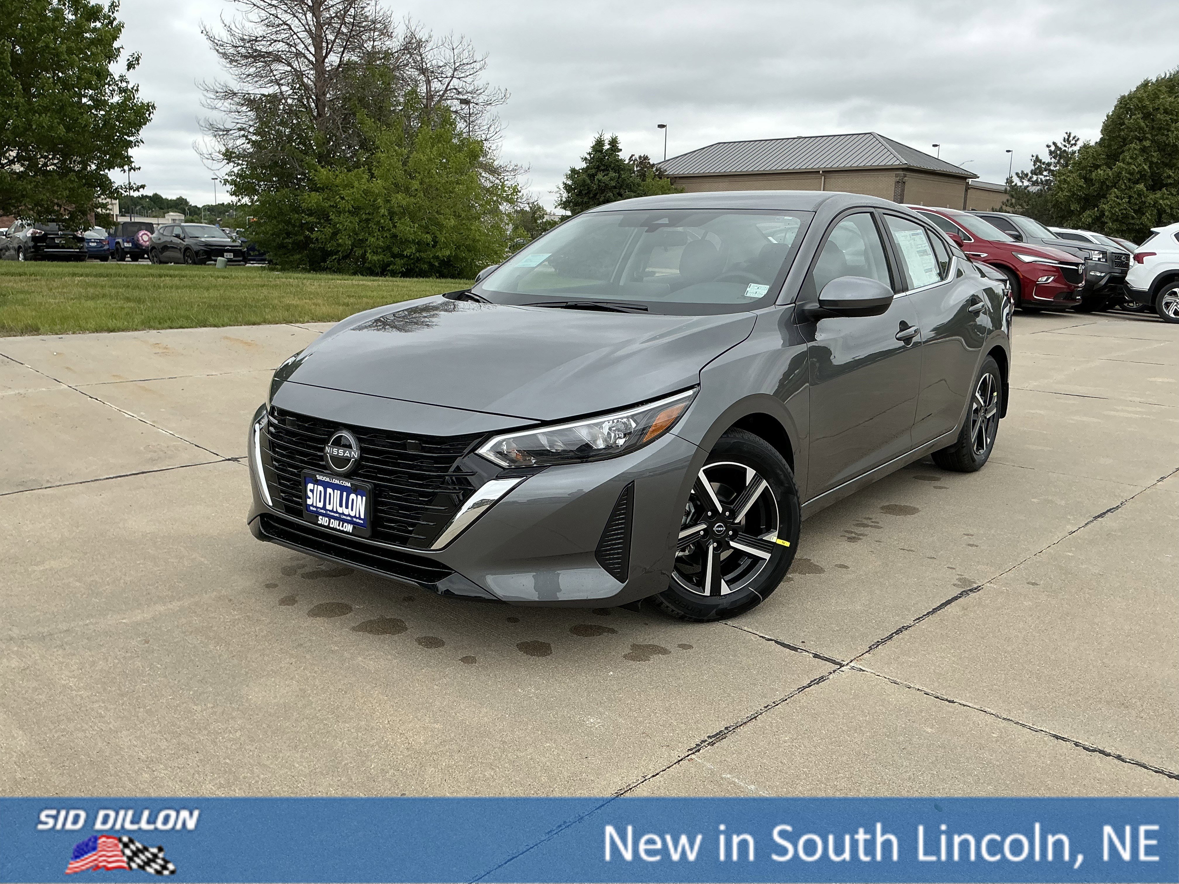 2025 Nissan Sentra SV's photo