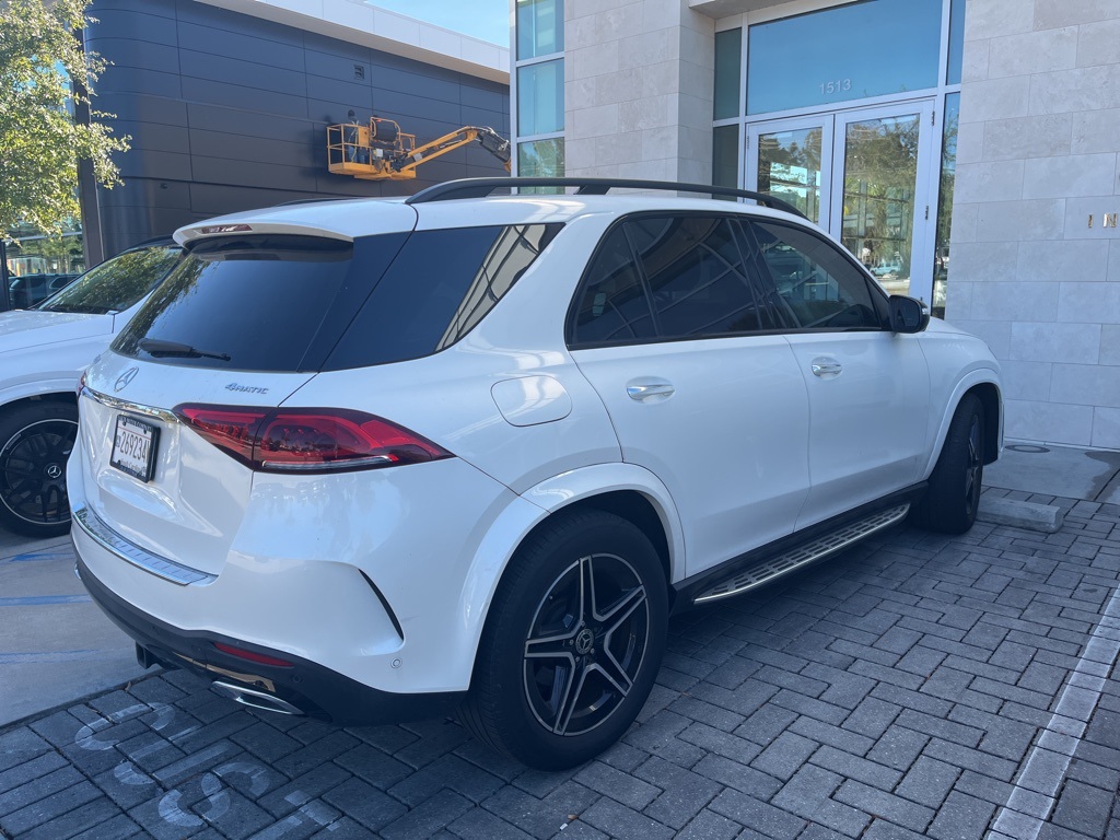 2022 Mercedes Benz GLE 350 4MATIC photo 4
