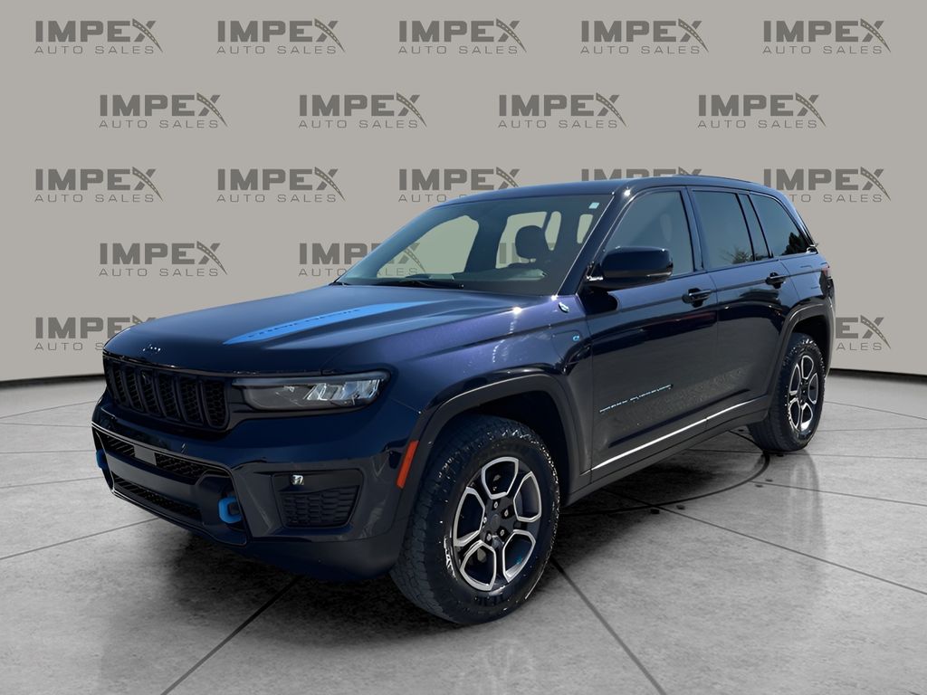 2023 Jeep Grand Cherokee Trailhawk 4xe's photo