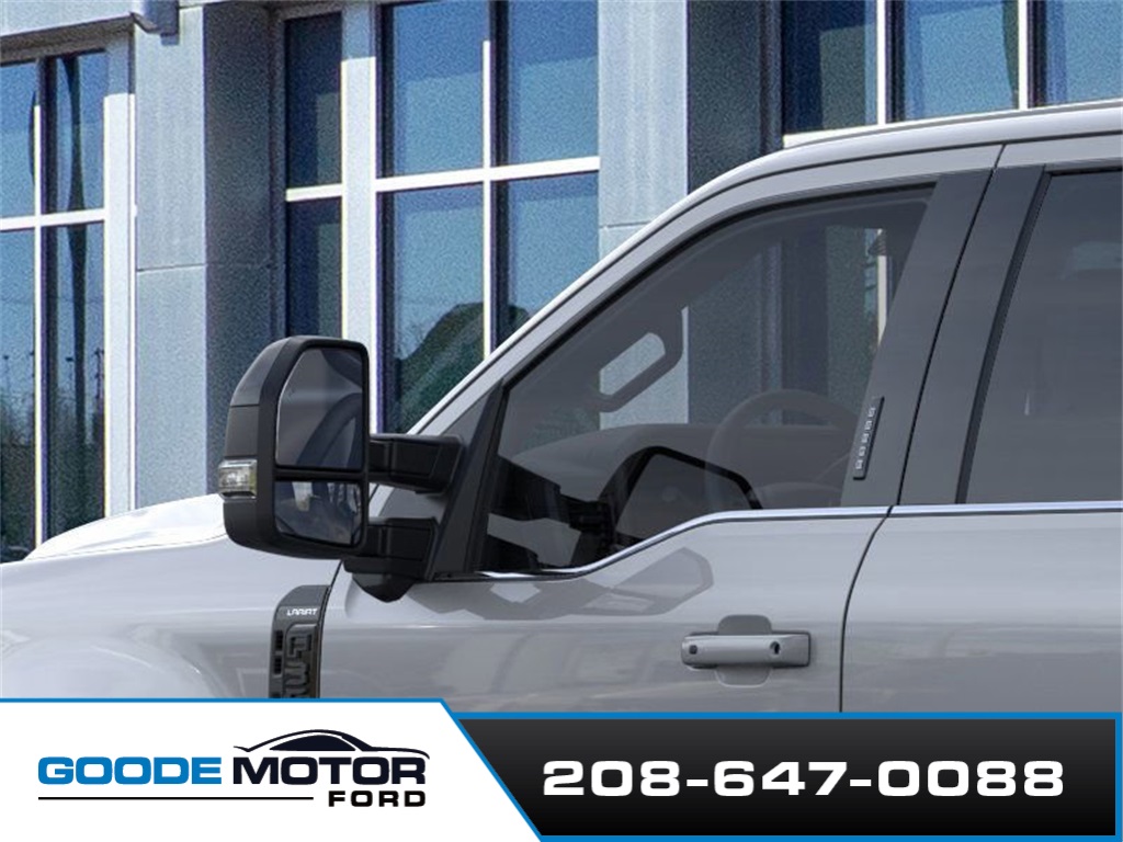 2025 Ford F-350 Lariat photo 19