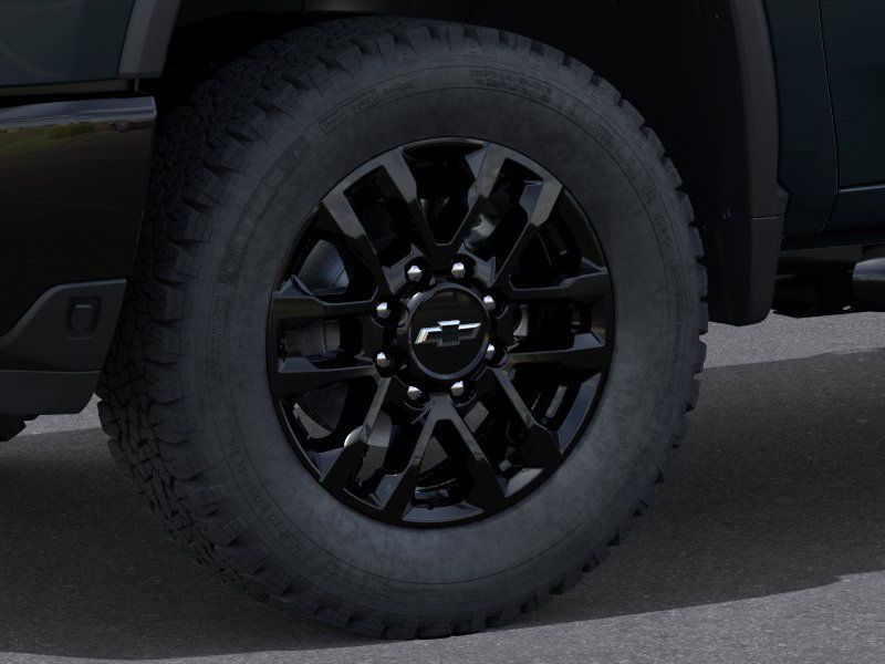 2026 Chevrolet Silverado 2500HD LT photo 9