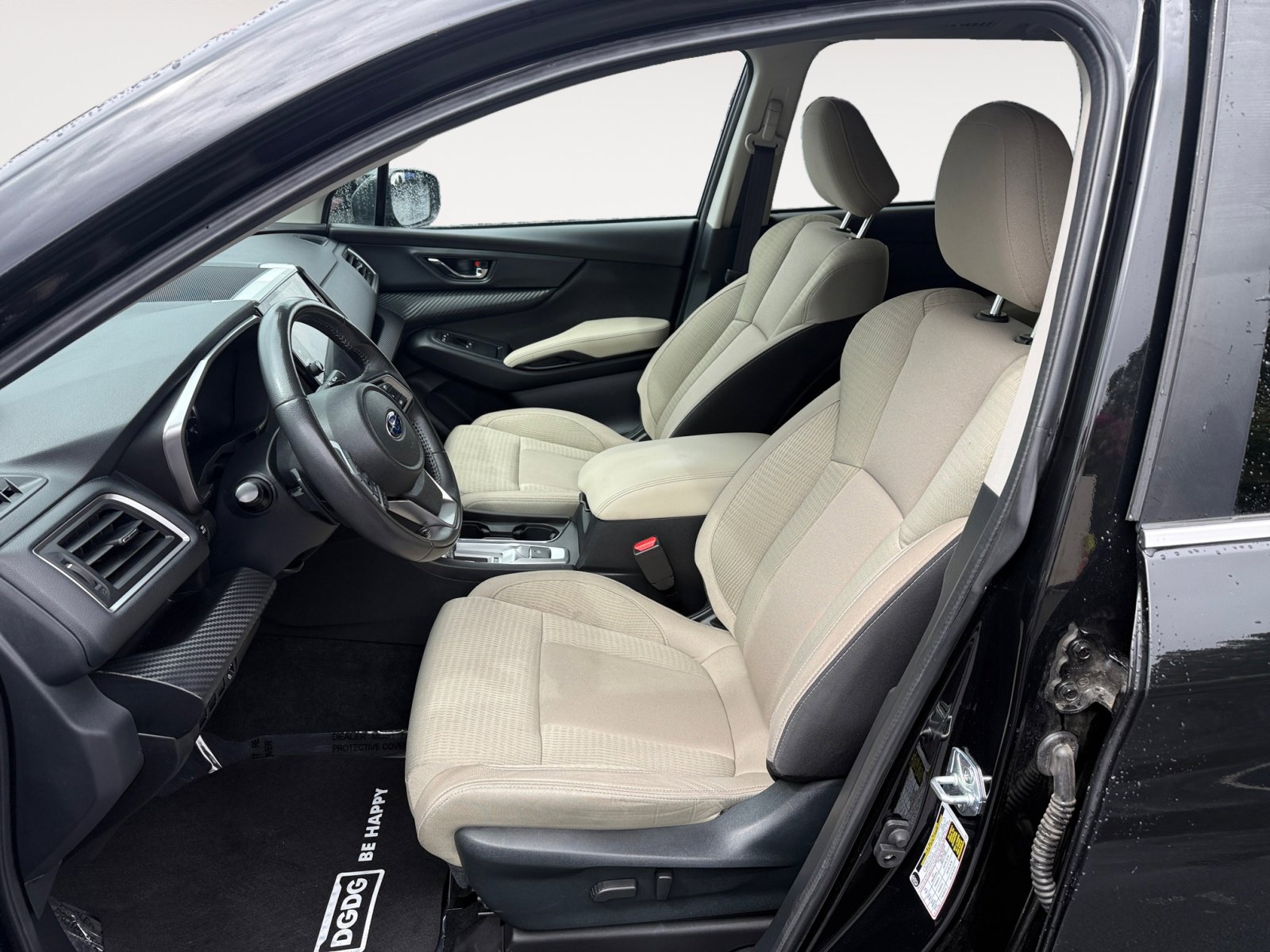 2023 Subaru Ascent Premium photo 10