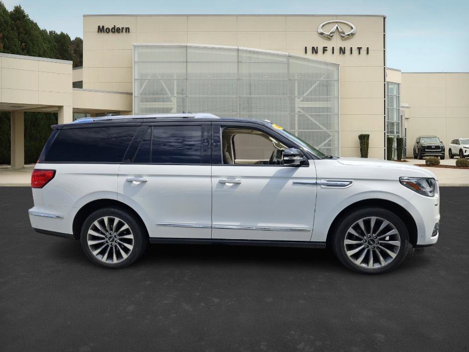 2020 Lincoln Navigator Reserve photo 2