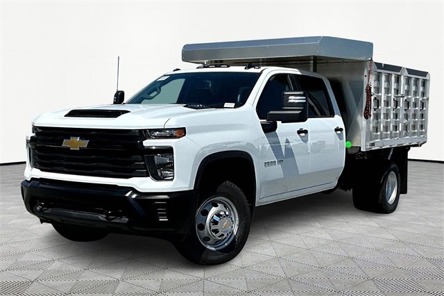 2025 Chevrolet Silverado 3500HD Work Truck photo 2