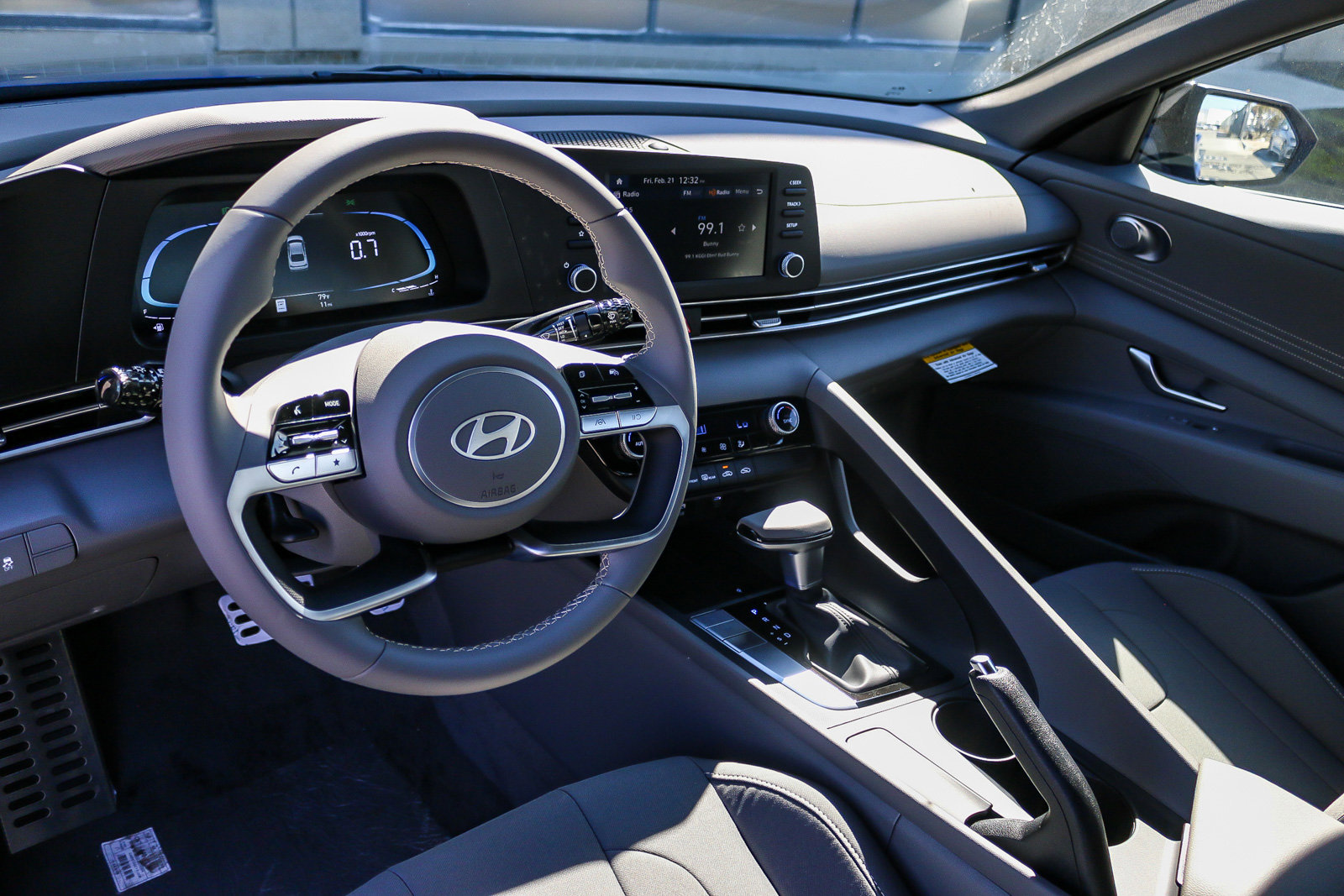 New 2025 Intense Blue Hyundai SEL Sport image 24