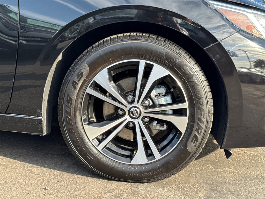 2022 Nissan Sentra SV photo 6