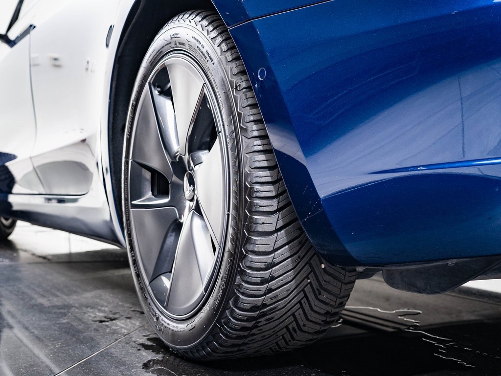 2021 Tesla Model 3 Long Range photo 32