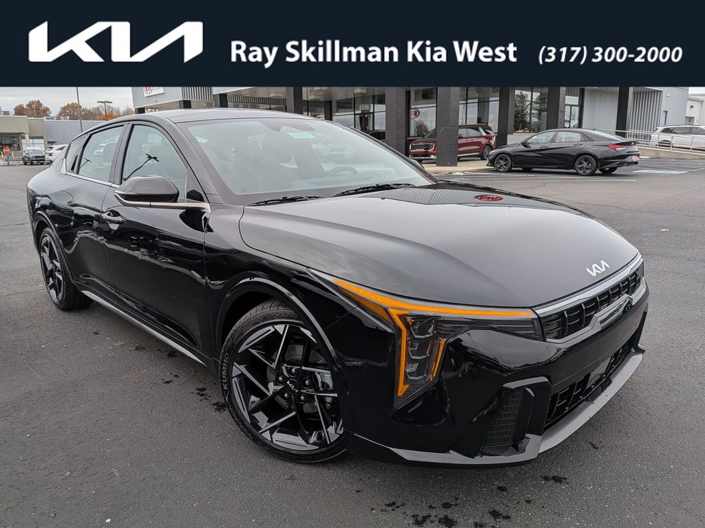 2025 Kia K4 GT-Line's photo