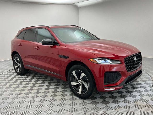 2024 Jaguar F-PACE P250 R-Dynamic S photo 3