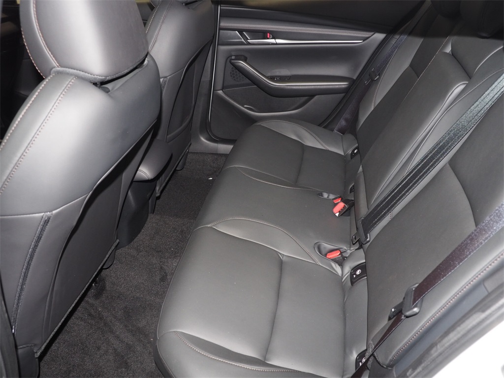 2025 Mazda Mazda3 2.5 Select Sport photo 5