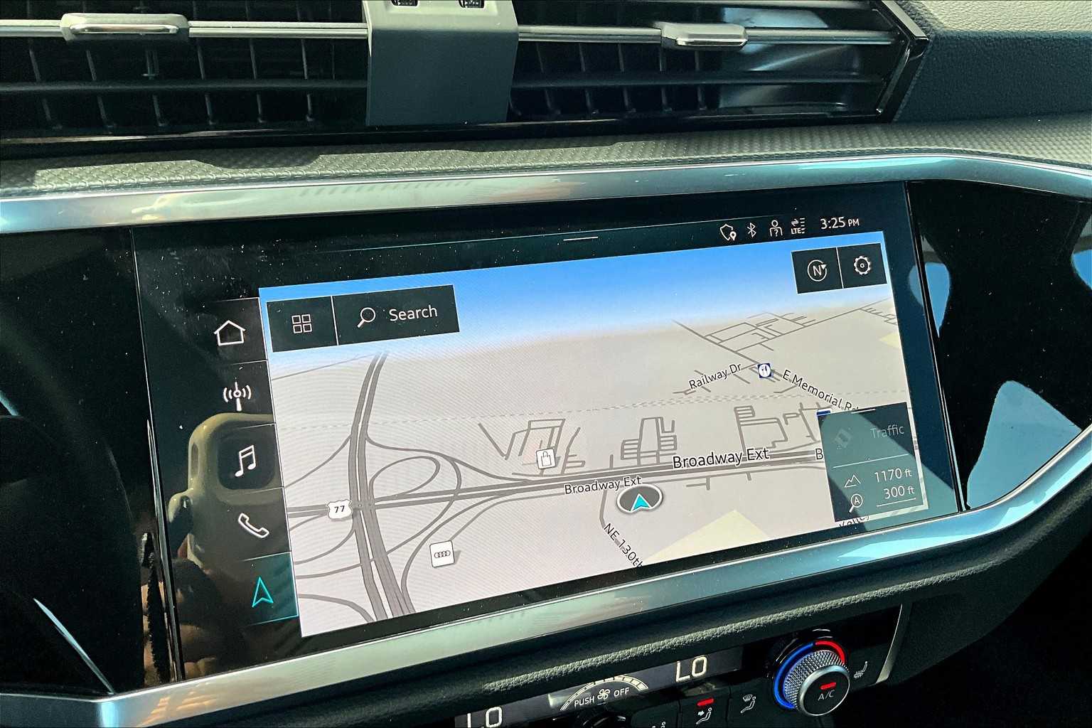 2023 Audi Q3 S line Premium Plus photo 27