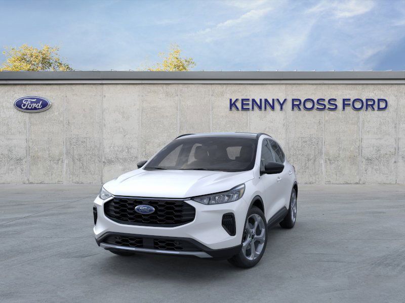 2025 Ford Escape ST-Line photo 2