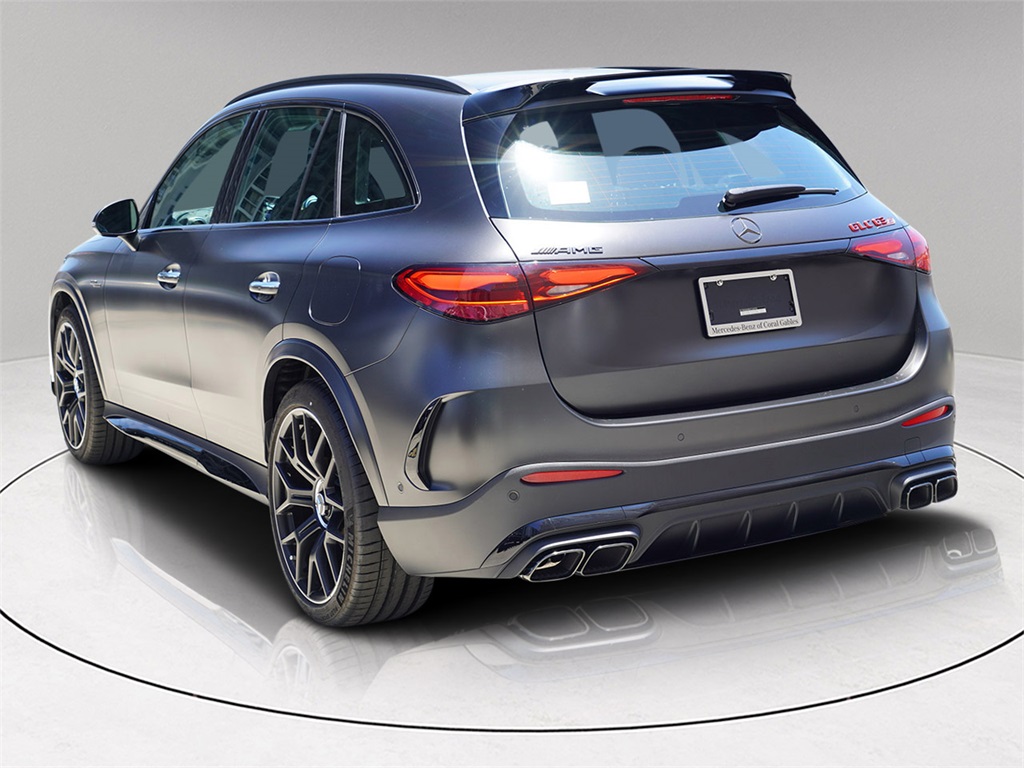 2025 Mercedes Benz GLC 63 S E PERFORMANCE photo 4