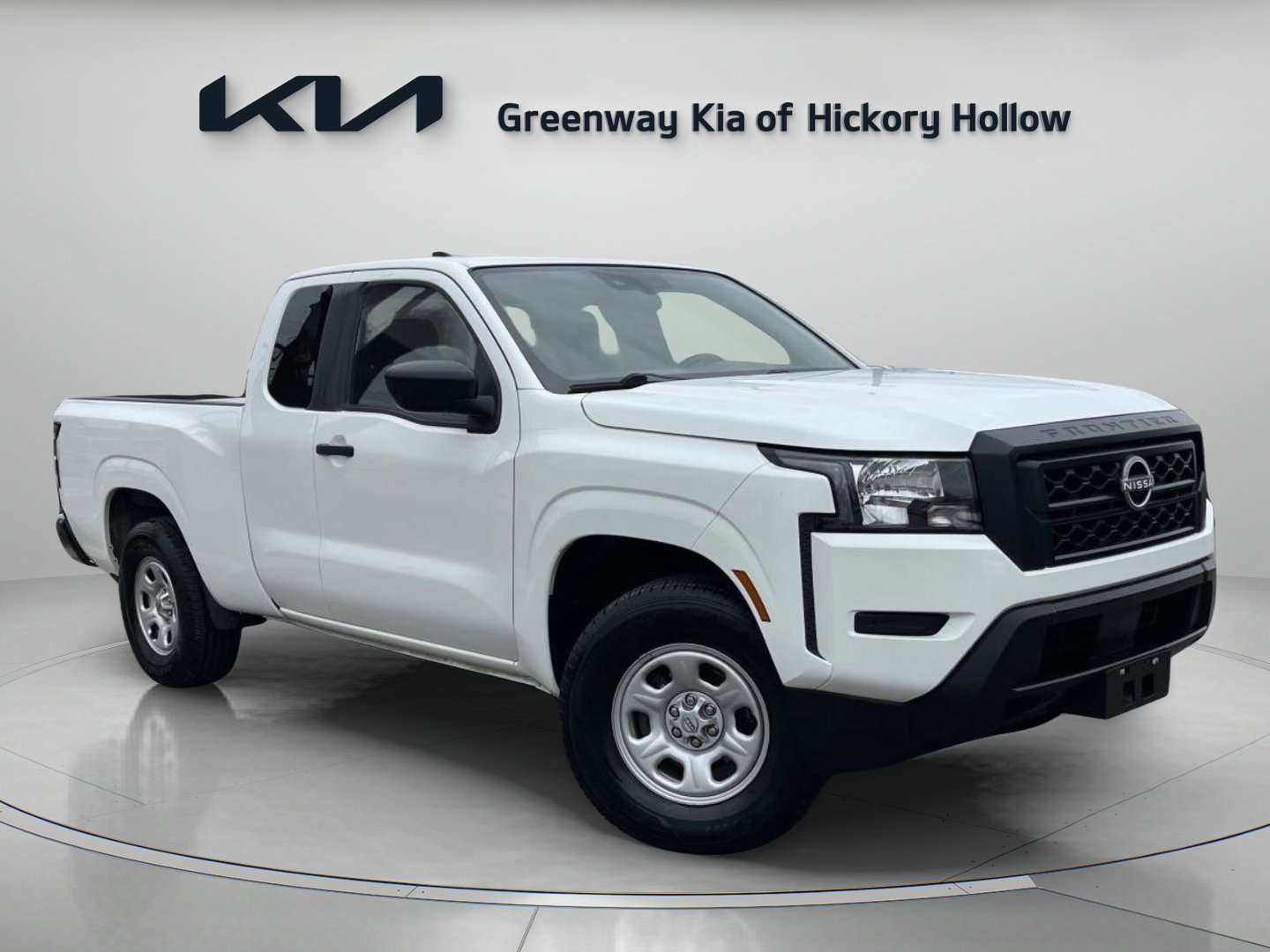 2024 Nissan Frontier S's photo