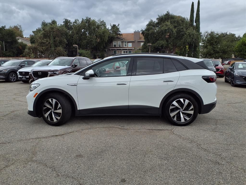 2023 Volkswagen ID.4 Pro photo 3