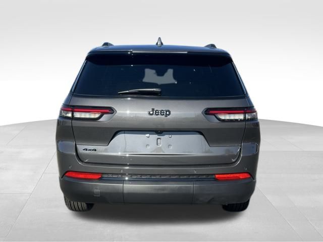 2025 Jeep Grand Cherokee Altitude X photo 4