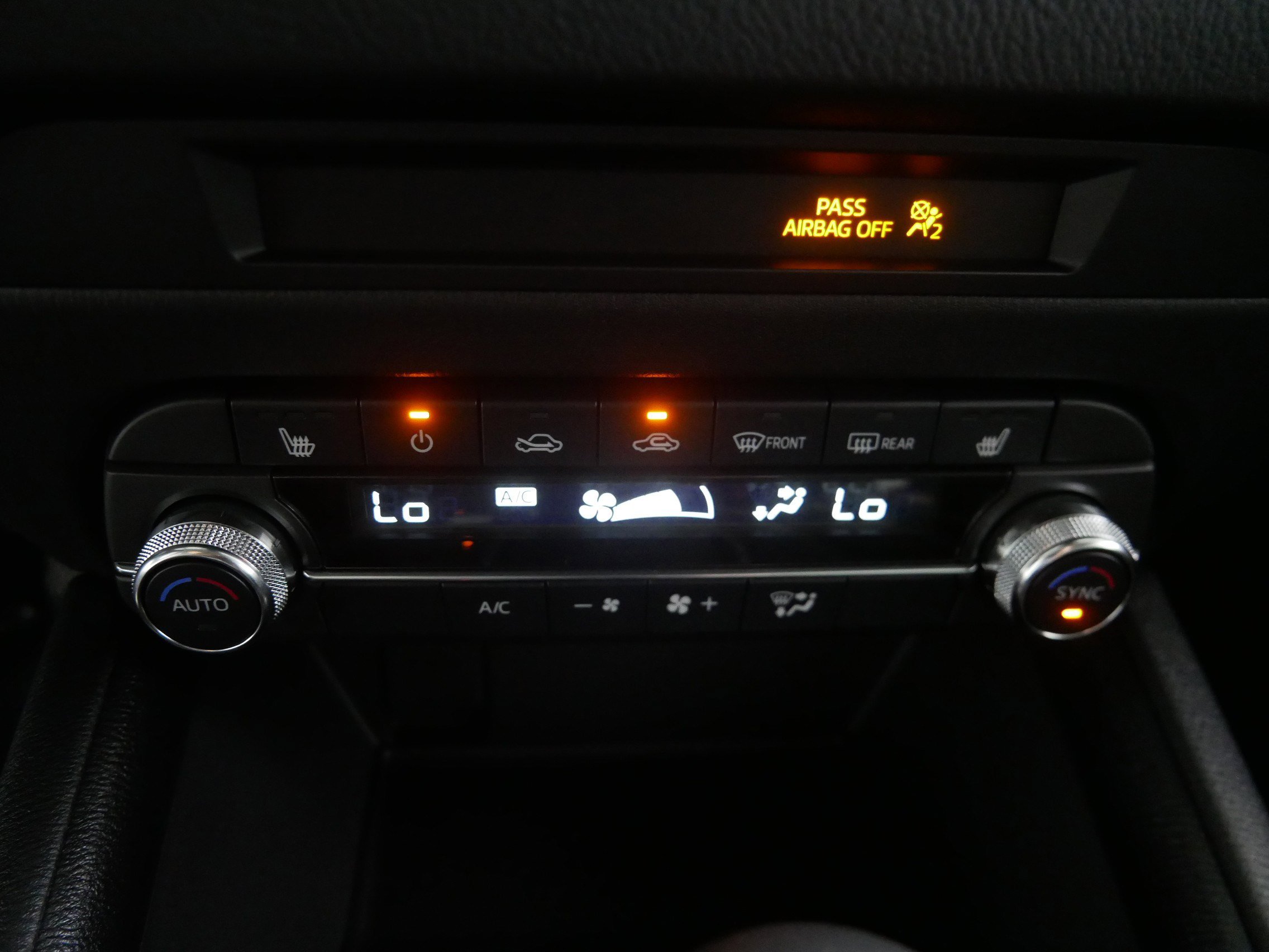 2025 Mazda CX-5 2.5 S Preferred photo 4