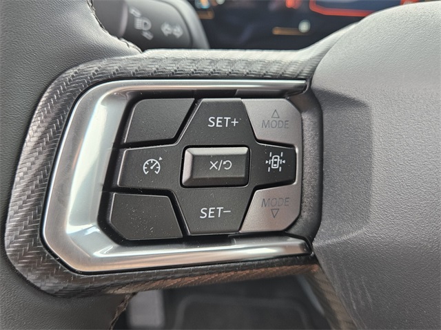2025 Ford Mustang EcoBoost photo 19