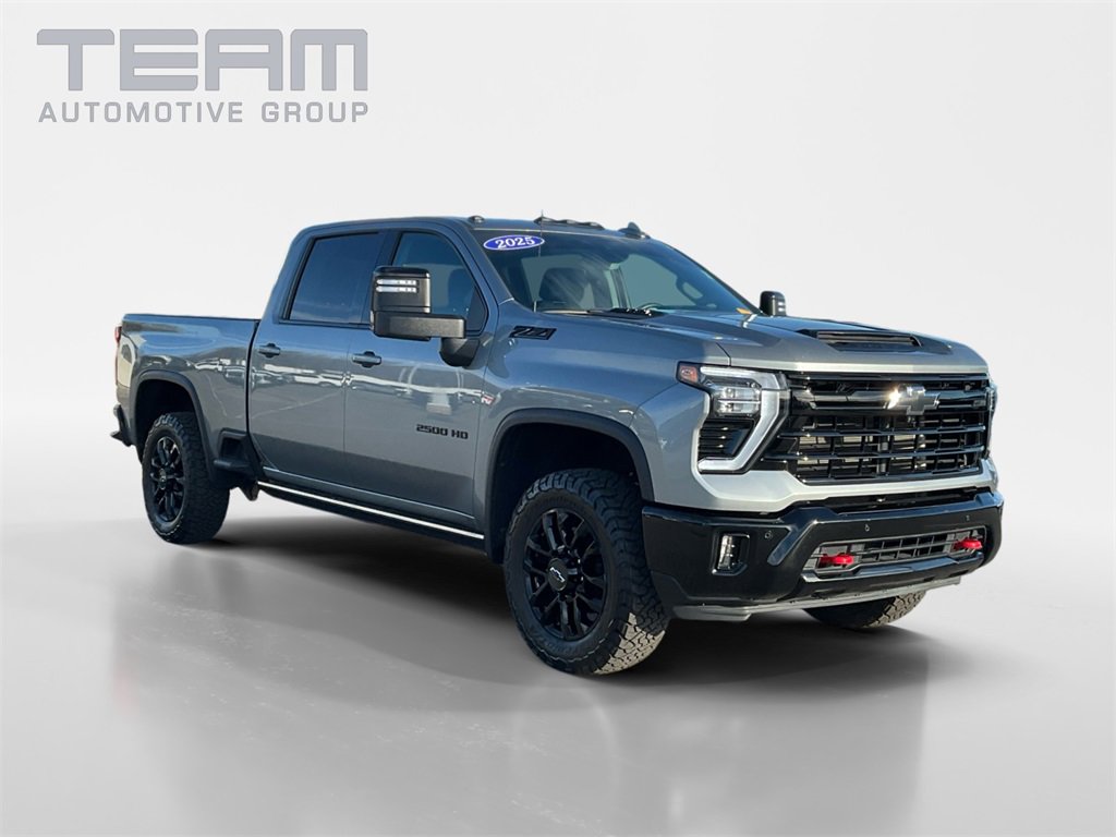 2025 Chevrolet Silverado 2500HD LTZ's photo