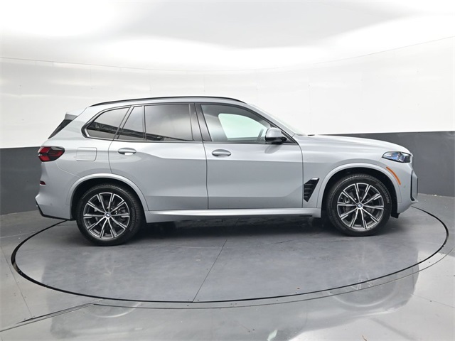 2026 Bmw X5 sDrive40i photo 2