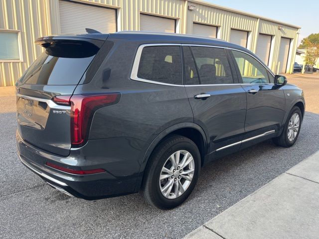 2022 Cadillac XT6 Luxury photo 4