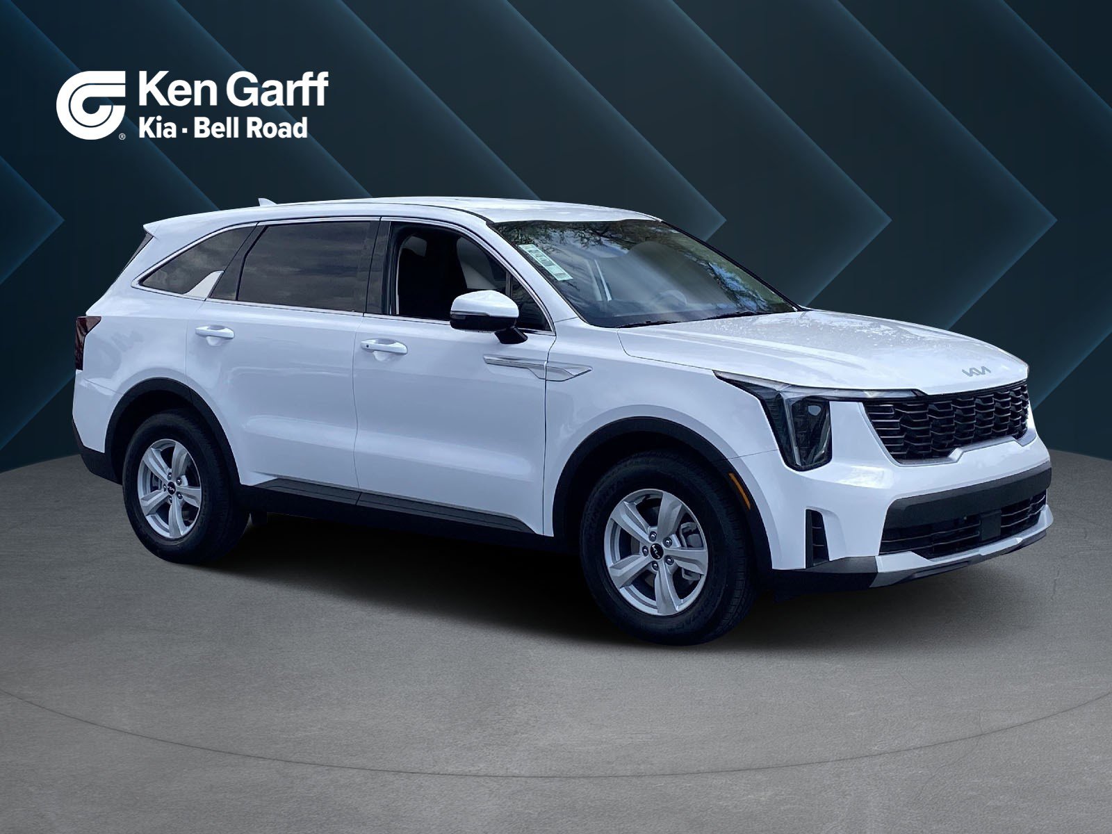 2025 Kia Sorento LX's photo